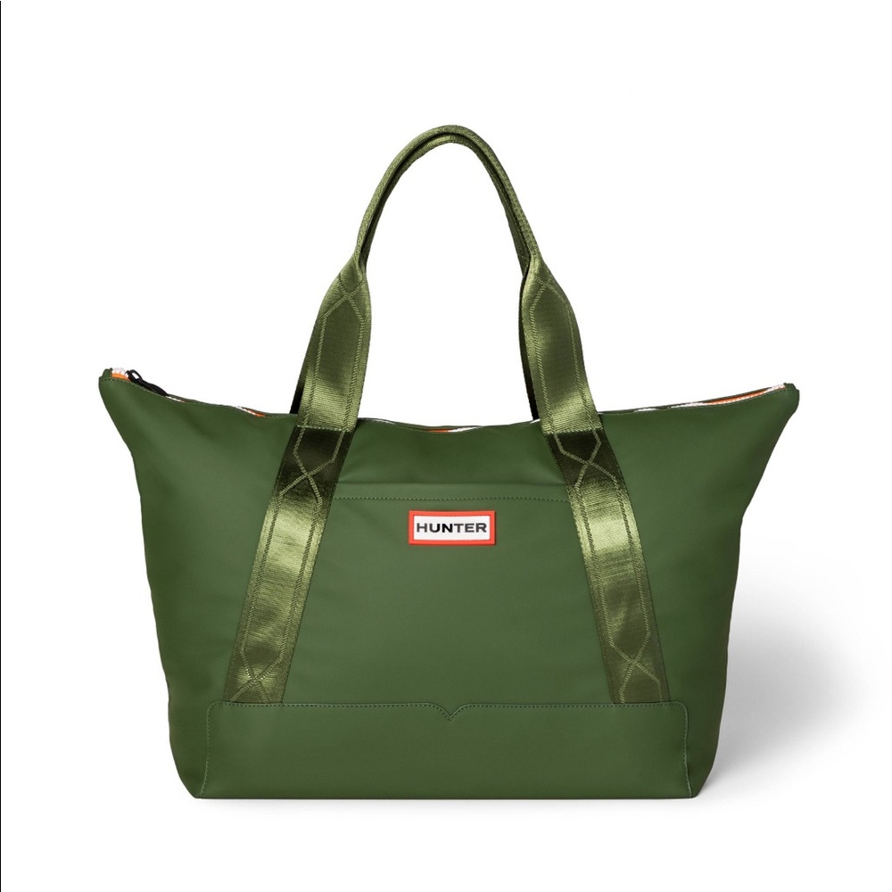 Last 1 - Used Hunter For Target Green Over-Sized Tote. Used 2 times for travel.